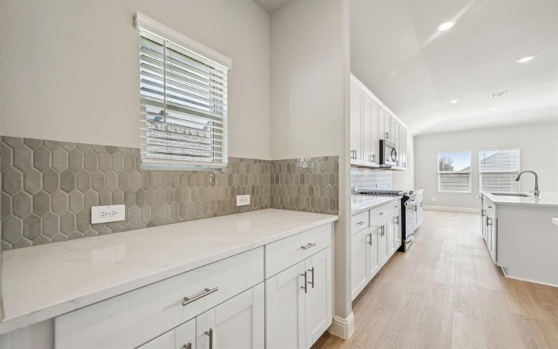 4026 Granbury Drive, Farmersville, TX 75442, 4 Bedrooms Bedrooms, ,3 BathroomsBathrooms,Residential,For Sale,4026 Granbury Drive,0,21135765