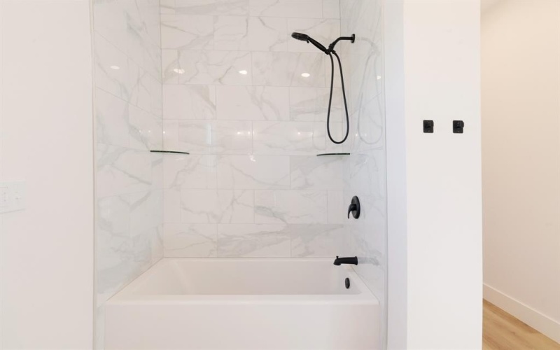 213 Private Road 33083, Sumner, TX 75486, 3 Habitaciones Habitaciones , ,2 BañosBaños,Residential,En Venta,213 Private Road 33083,0,21137242