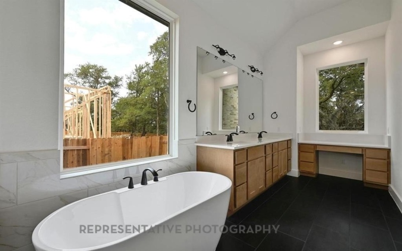 932 Shady Oaks Drive, Rockwall, TX 75087, 4 Habitaciones Habitaciones , ,3 BañosBaños,Residential,En Venta,932 Shady Oaks Drive,0,21138997