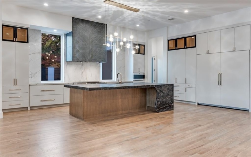 6006 Meadow Crest, Dallas, TX 75230, 5 Bedrooms Bedrooms, ,6 BathroomsBathrooms,Residential,For Sale,6006 Meadow Crest,0,21139071