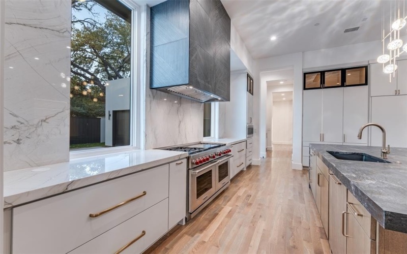 6006 Meadow Crest, Dallas, TX 75230, 5 Bedrooms Bedrooms, ,6 BathroomsBathrooms,Residential,For Sale,6006 Meadow Crest,0,21139071