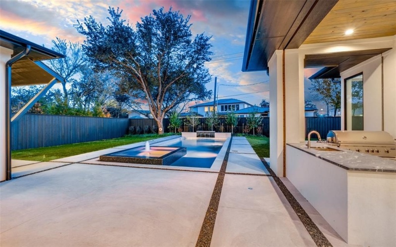 6006 Meadow Crest, Dallas, TX 75230, 5 Bedrooms Bedrooms, ,6 BathroomsBathrooms,Residential,For Sale,6006 Meadow Crest,0,21139071