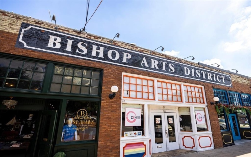 610 N Oak Cliff Boulevard #304, Dallas, TX 75208, 3 Habitaciones Habitaciones , ,3 BañosBaños,Residential,En Venta,610 N Oak Cliff Boulevard,0,21139158