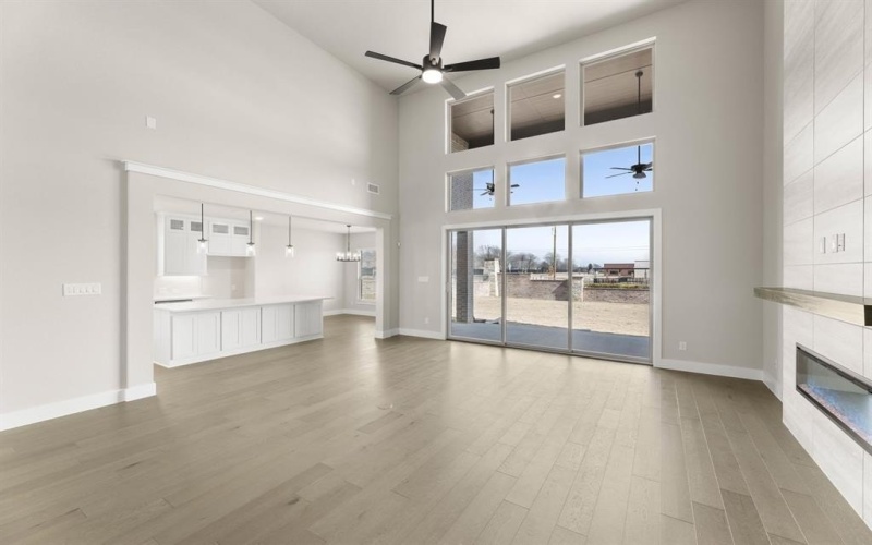 260 Penrose Drive, Ovilla, TX 75154, 6 Bedrooms Bedrooms, ,5 BathroomsBathrooms,Residential,For Sale,260 Penrose Drive,0,21139190