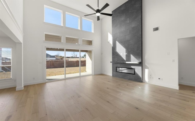 605 Curtiss Drive, Fate, TX 75087, 5 Habitaciones Habitaciones , ,5 BañosBaños,Residential,En Venta,605 Curtiss Drive,0,21139218