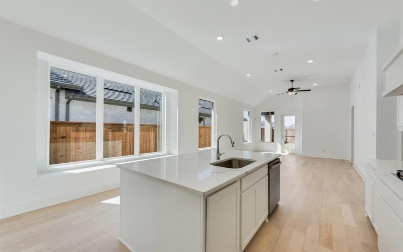 437 Firecrest Lane, Celina, TX 75009, 3 Habitaciones Habitaciones , ,2 BañosBaños,Residential,En Venta,437 Firecrest Lane,0,21139220