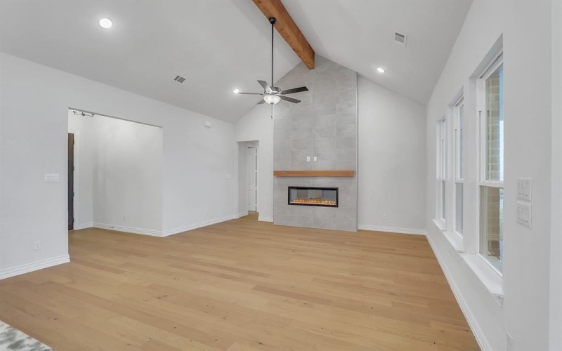 2441 Tyler Wade Trail, Waxahachie, TX 75167, 4 Habitaciones Habitaciones , ,3 BañosBaños,Residential,En Venta,2441 Tyler Wade Trail,0,21139286