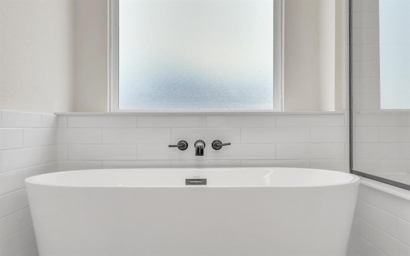 2441 Tyler Wade Trail, Waxahachie, TX 75167, 4 Habitaciones Habitaciones , ,3 BañosBaños,Residential,En Venta,2441 Tyler Wade Trail,0,21139286