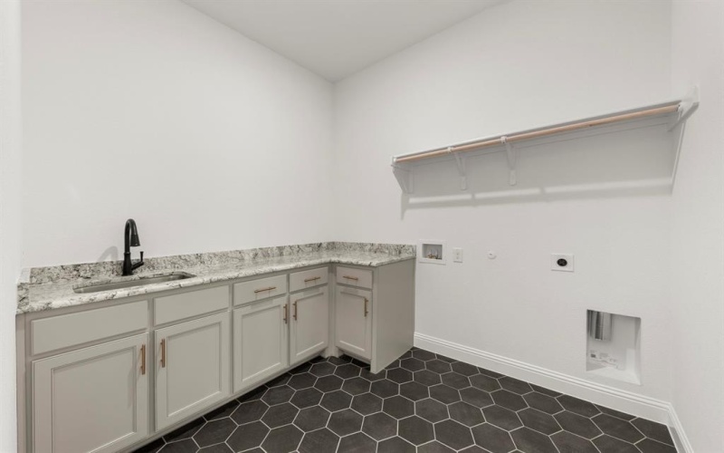 150 Waterview Drive, Gunter, TX 75058, 4 Habitaciones Habitaciones , ,3 BañosBaños,Residential,En Venta,150 Waterview Drive,0,21139466