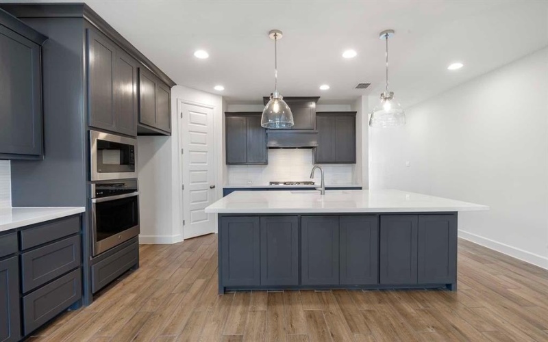 2825 Buckingham Lane, Celina, TX 75009, 4 Bedrooms Bedrooms, ,3 BathroomsBathrooms,Residential,For Sale,2825 Buckingham Lane,0,21139493