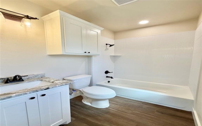 1008 Sabrina Court, Weatherford, TX 76085, 4 Habitaciones Habitaciones , ,5 BañosBaños,Residential,En Venta,1008 Sabrina Court,0,21139671