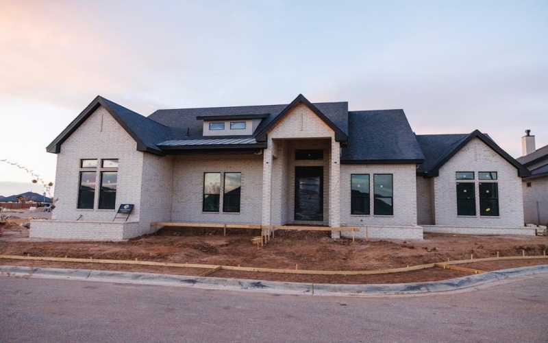 5802 Landon Ct, Midland, TX 79707, 4 Bedrooms Bedrooms, ,5 BathroomsBathrooms,Residential,For Sale,5802 Landon Ct,0,50087640