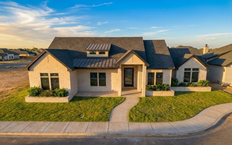 5802 Landon Ct, Midland, TX 79707, 4 Bedrooms Bedrooms, ,5 BathroomsBathrooms,Residential,For Sale,5802 Landon Ct,0,50087640