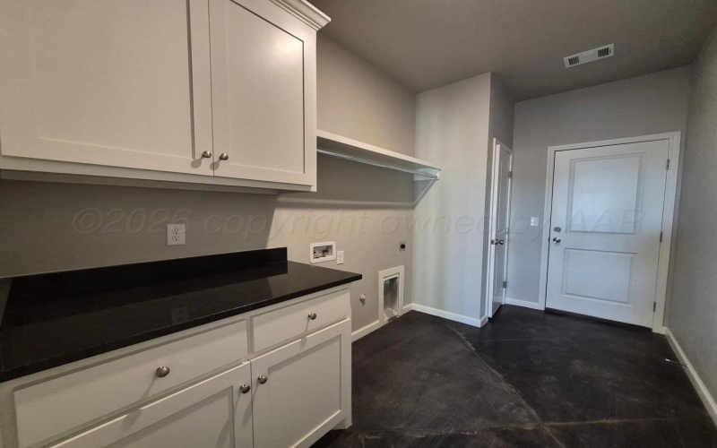 12501 S Deep Creek Parkway, Amarillo, TX 79105, 3 Habitaciones Habitaciones , ,2 BañosBaños,Residential,En Venta,12501 S Deep Creek Parkway,0,25-10305