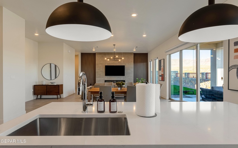 2010 Cimarron Bluff Lane, El Paso, TX 79911, 3 Bedrooms Bedrooms, ,3 BathroomsBathrooms,Residential,For Sale,2010 Cimarron Bluff Lane,0,935652