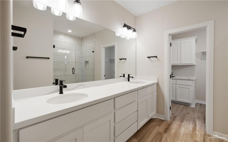 14015 Sugarberry Lane, McAllen, TX 78504, 4 Habitaciones Habitaciones , ,3 BañosBaños,Residential,En Venta,14015 Sugarberry Lane,0,490774