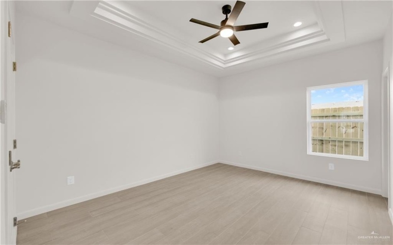 5800 Ozark Avenue, McAllen, TX 78504, ,Residential Multi Family,En Venta,5800 Ozark Avenue,0,490809