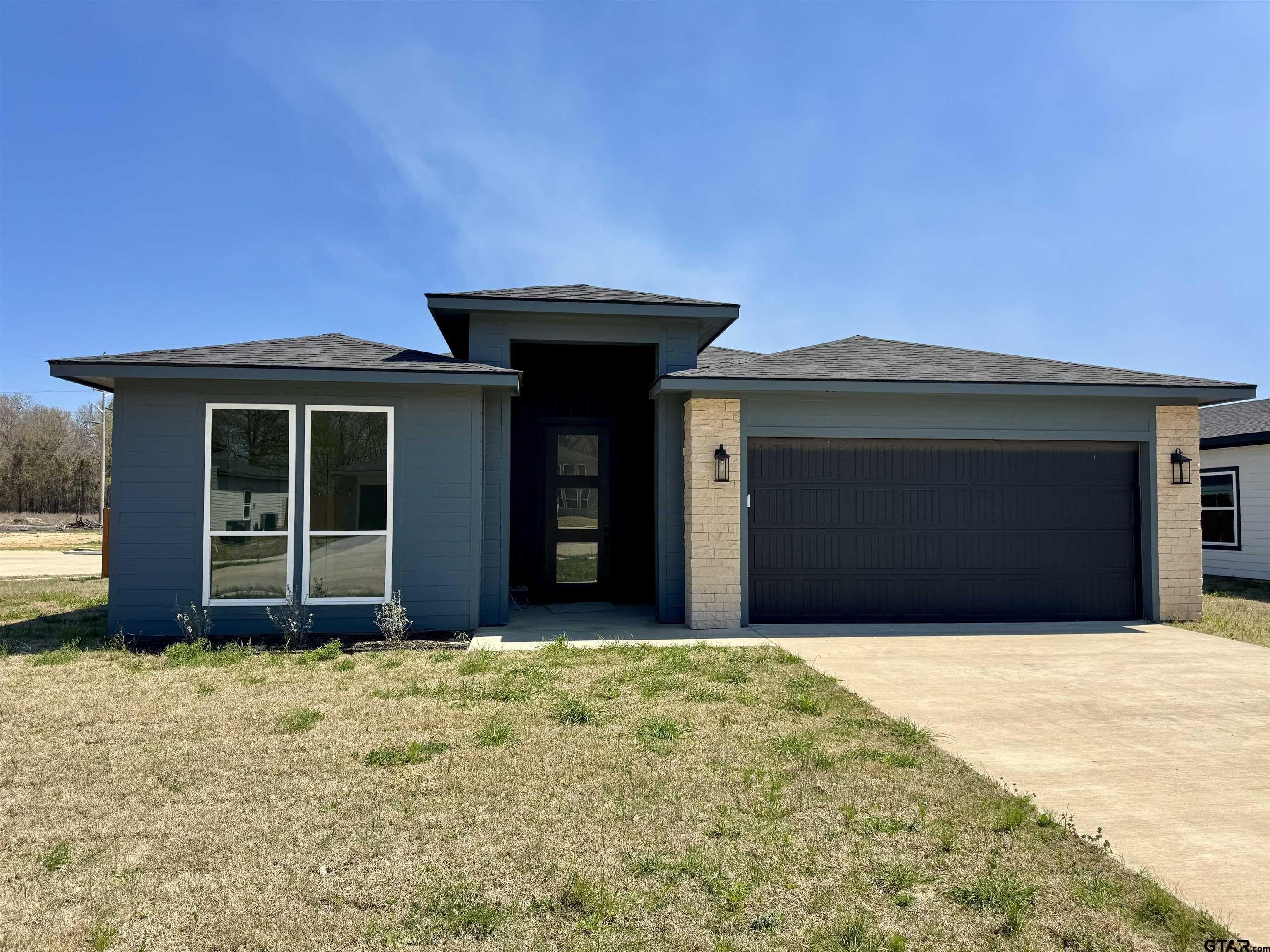15517 Greenhouse Way, Lindale, TX 75771, 3 Bedrooms Bedrooms, ,2 BathroomsBathrooms,Residential,For Sale,15517 Greenhouse Way,0,25018132