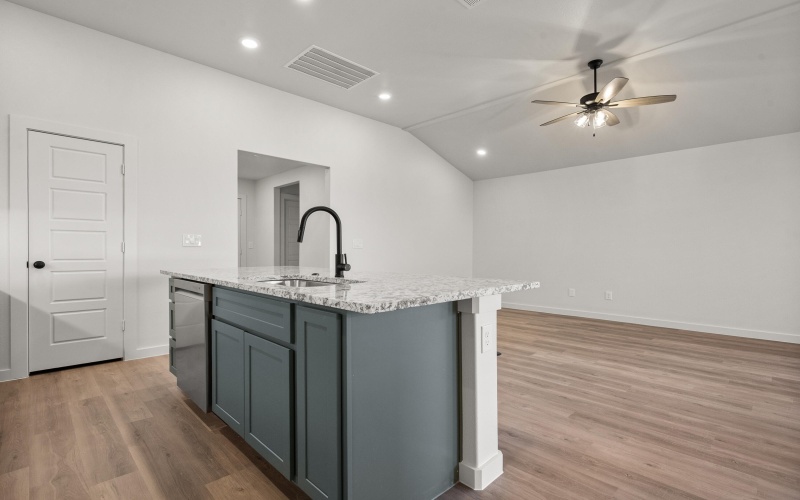 2617 Garland Avenue, Lubbock, TX 79407, 4 Habitaciones Habitaciones , ,2 BañosBaños,Residential,En Venta,2617 Garland Avenue,0,202564518