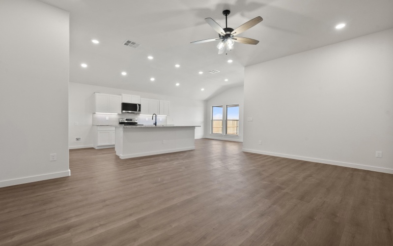 2619 Garland Avenue, Lubbock, TX 79407, 3 Habitaciones Habitaciones , ,2 BañosBaños,Residential,En Venta,2619 Garland Avenue,0,202564521