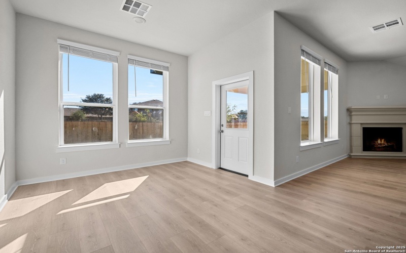 1622 Saddleback Run, New Braunfels, TX 78130, 4 Habitaciones Habitaciones , ,2 BañosBaños,Residential,En Venta,1622 Saddleback Run,0,1930440