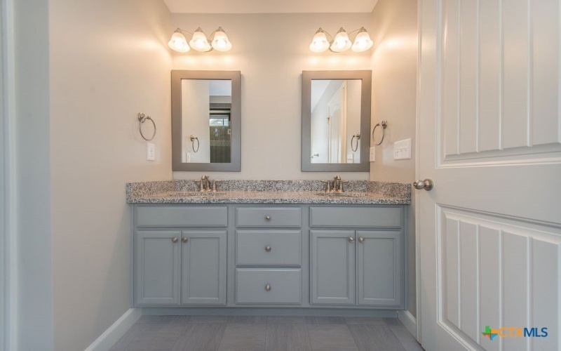 112 Oakmont Lane, La Vernia, TX 78121, 3 Bedrooms Bedrooms, ,2 BathroomsBathrooms,Residential,For Sale,112 Oakmont Lane,0,600538