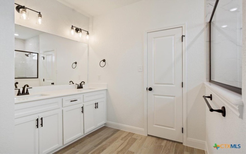 2041 Mercer Street, Nolanville, TX 76559, 4 Bedrooms Bedrooms, ,2 BathroomsBathrooms,Residential,For Sale,2041 Mercer Street,0,600761