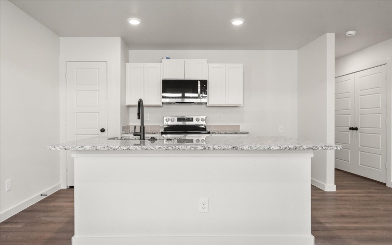 13805 Flint Avenue, Lubbock, TX 79423, 3 Habitaciones Habitaciones , ,2 BañosBaños,Residential,En Venta,13805 Flint Avenue,0,202564522