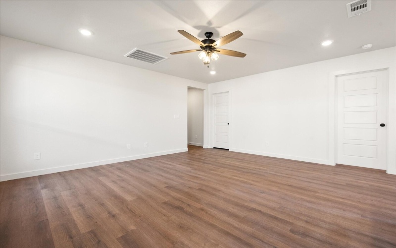 13808 Flint Avenue, Lubbock, TX 79423, 2 Habitaciones Habitaciones , ,2 BañosBaños,Residential,En Venta,13808 Flint Avenue,0,202564523