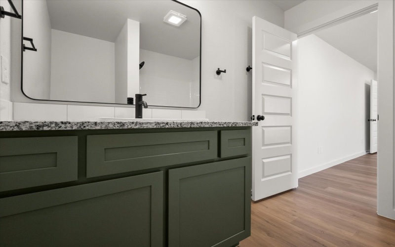 2422 Aberdeen Avenue, Wolfforth, TX 79382, 3 Bedrooms Bedrooms, ,2 BathroomsBathrooms,Residential,For Sale,2422 Aberdeen Avenue,0,202564524