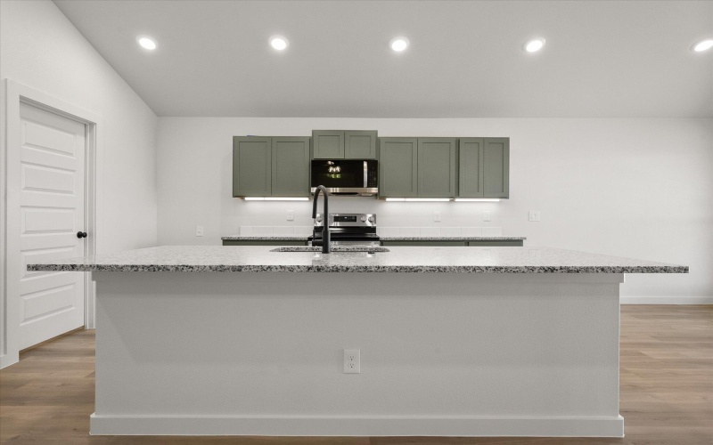 2422 Aberdeen Avenue, Wolfforth, TX 79382, 3 Bedrooms Bedrooms, ,2 BathroomsBathrooms,Residential,For Sale,2422 Aberdeen Avenue,0,202564524