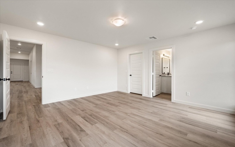 2409 Aberdeen Avenue, Wolfforth, TX 79382, 3 Habitaciones Habitaciones , ,2 BañosBaños,Residential,En Venta,2409 Aberdeen Avenue,0,202564526