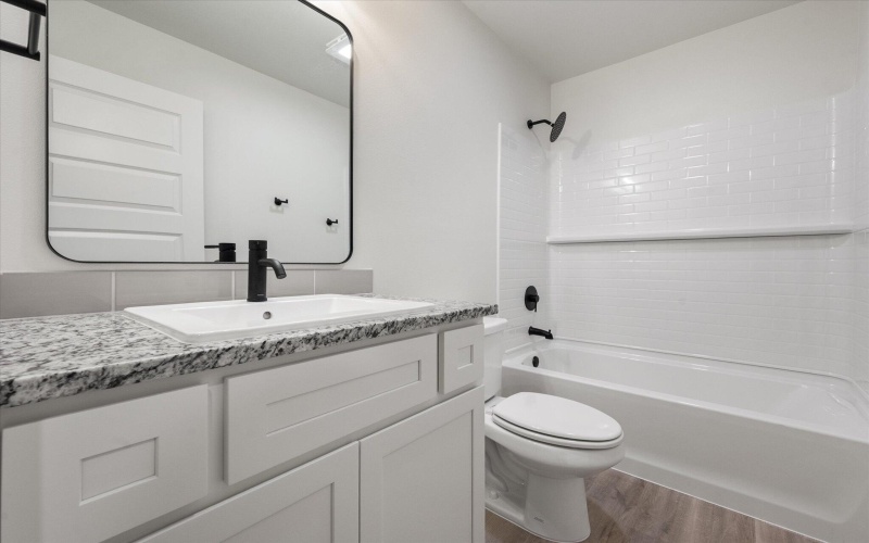 2409 Aberdeen Avenue, Wolfforth, TX 79382, 3 Habitaciones Habitaciones , ,2 BañosBaños,Residential,En Venta,2409 Aberdeen Avenue,0,202564526