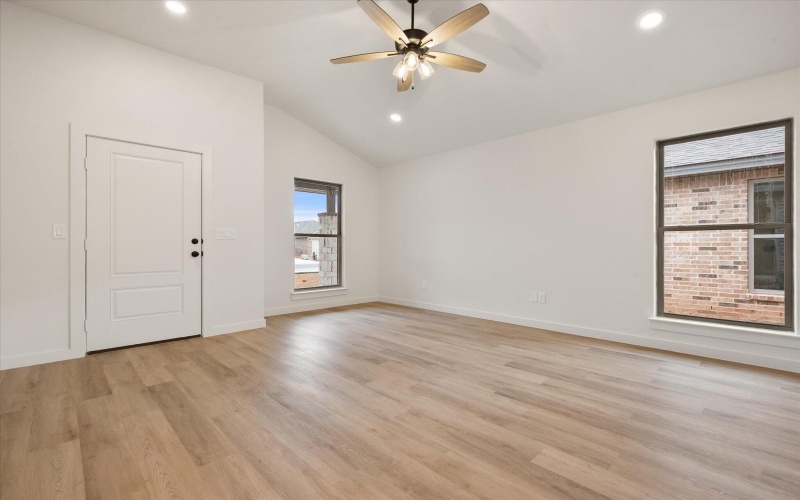 2411 Aberdeen Avenue, Wolfforth, TX 79382, 3 Bedrooms Bedrooms, ,2 BathroomsBathrooms,Residential,For Sale,2411 Aberdeen Avenue,0,202564528