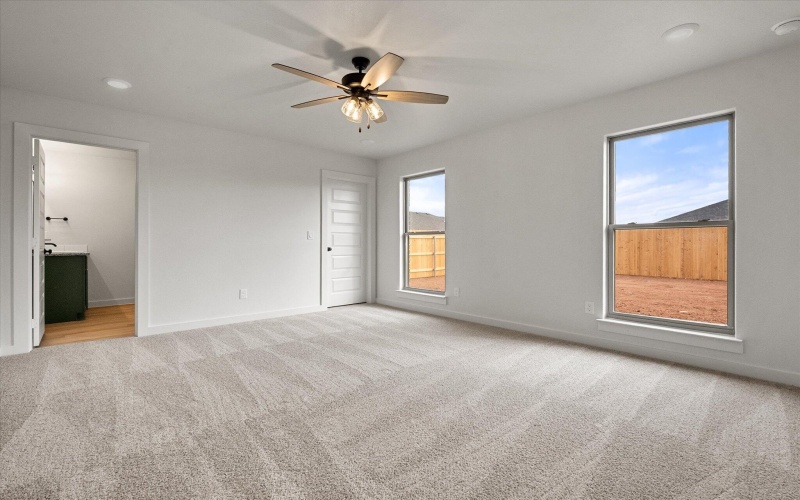 2412 Aberdeen Avenue, Wolfforth, TX 79382, 3 Habitaciones Habitaciones , ,2 BañosBaños,Residential,En Venta,2412 Aberdeen Avenue,0,202564529