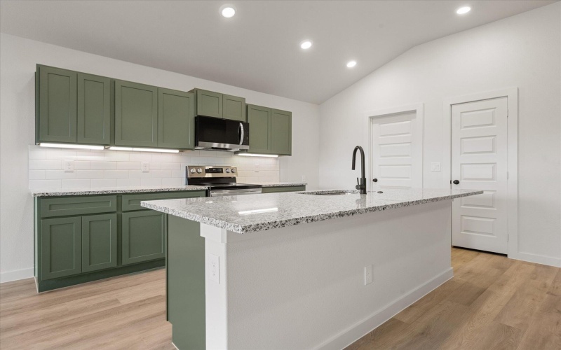 2412 Aberdeen Avenue, Wolfforth, TX 79382, 3 Habitaciones Habitaciones , ,2 BañosBaños,Residential,En Venta,2412 Aberdeen Avenue,0,202564529