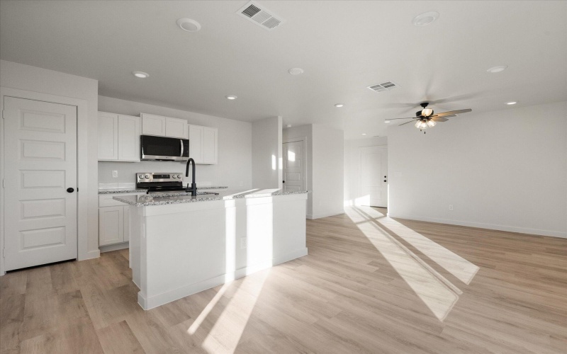 6312 Volney Avenue, Lubbock, TX 79407, 3 Habitaciones Habitaciones , ,2 BañosBaños,Residential,En Venta,6312 Volney Avenue,0,202564530