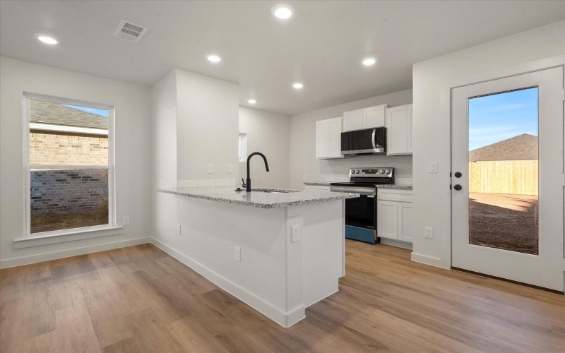 6313 Volney Avenue, Lubbock, TX 79407, 2 Bedrooms Bedrooms, ,2 BathroomsBathrooms,Residential,For Sale,6313 Volney Avenue,0,202564531