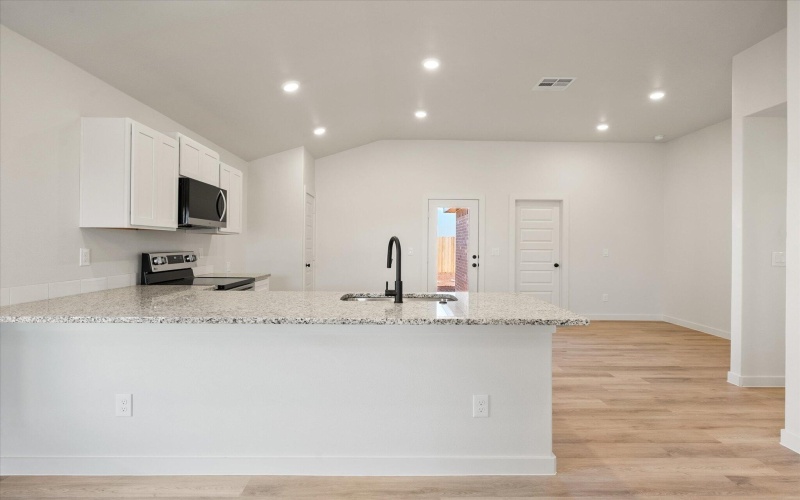 6309 Virginia Avenue, Lubbock, TX 79407, 3 Habitaciones Habitaciones , ,2 BañosBaños,Residential,En Venta,6309 Virginia Avenue,0,202564532