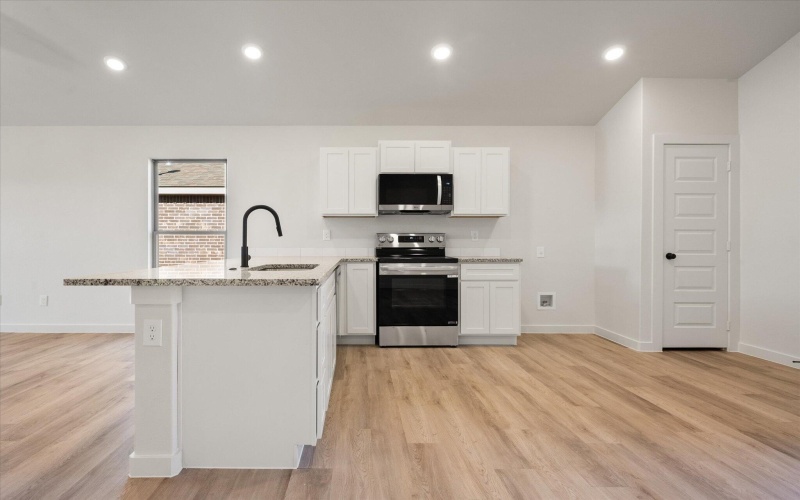 6309 Virginia Avenue, Lubbock, TX 79407, 3 Habitaciones Habitaciones , ,2 BañosBaños,Residential,En Venta,6309 Virginia Avenue,0,202564532