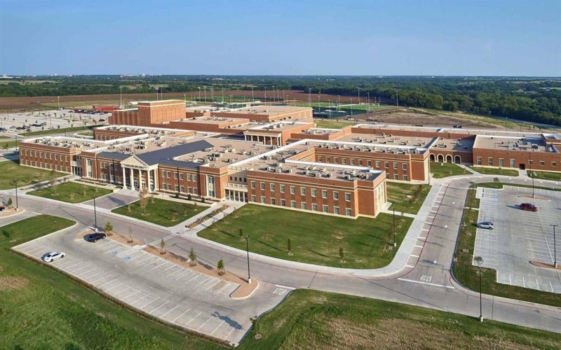 2245 Garnet Drive, Waxahachie, TX 75167, 4 Bedrooms Bedrooms, ,5 BathroomsBathrooms,Residential,For Sale,2245 Garnet Drive,0,21141358