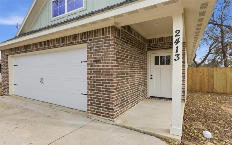 2413 Lena Street, Fort Worth, TX 76105, 3 Habitaciones Habitaciones , ,2 BañosBaños,Residential,En Venta,2413 Lena Street,0,21139492