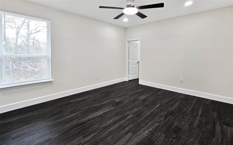 187 Harris Boulevard, Malakoff, TX 75148, 3 Bedrooms Bedrooms, ,2 BathroomsBathrooms,Residential,For Sale,187 Harris Boulevard,0,21139849