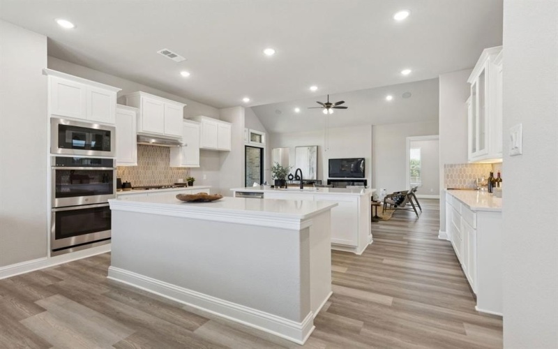 201 Cross Timbers Street, Azle, TX 76020, 4 Bedrooms Bedrooms, ,3 BathroomsBathrooms,Residential,For Sale,201 Cross Timbers Street,0,21140938