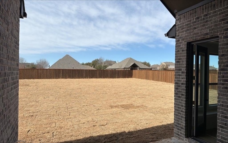 201 Cross Timbers Street, Azle, TX 76020, 4 Bedrooms Bedrooms, ,3 BathroomsBathrooms,Residential,For Sale,201 Cross Timbers Street,0,21140938