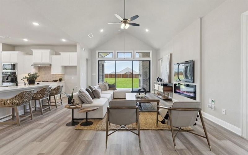 201 Cross Timbers Street, Azle, TX 76020, 4 Bedrooms Bedrooms, ,3 BathroomsBathrooms,Residential,For Sale,201 Cross Timbers Street,0,21140938