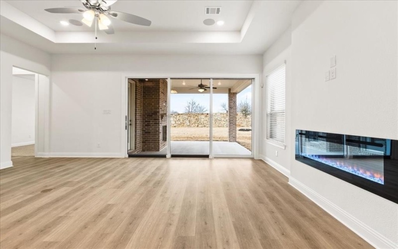 208 Bristol Lane, Azle, TX 76020, 4 Habitaciones Habitaciones , ,3 BañosBaños,Residential,En Venta,208 Bristol Lane,0,21140981