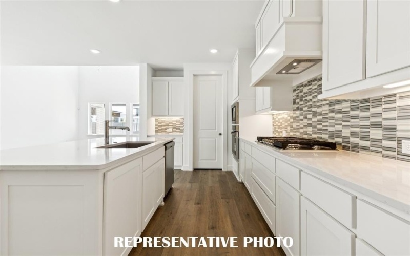 6801 Kingwood Drive, McKinney, TX 75070, 5 Bedrooms Bedrooms, ,6 BathroomsBathrooms,Residential,For Sale,6801 Kingwood Drive,0,21141011