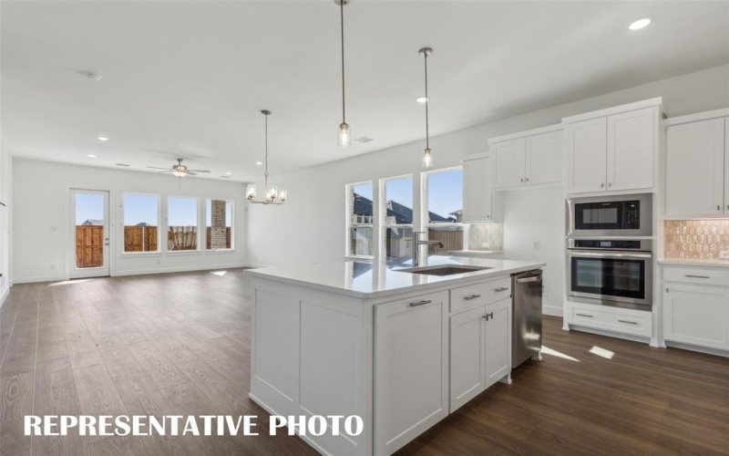 6821 Claystone Drive, McKinney, TX 75070, 3 Bedrooms Bedrooms, ,3 BathroomsBathrooms,Residential,For Sale,6821 Claystone Drive,0,21141191