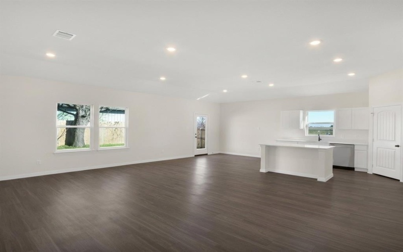 1009 Caspian Lane, Leonard, TX 75452, 3 Bedrooms Bedrooms, ,2 BathroomsBathrooms,Residential,For Sale,1009 Caspian Lane,0,21141218